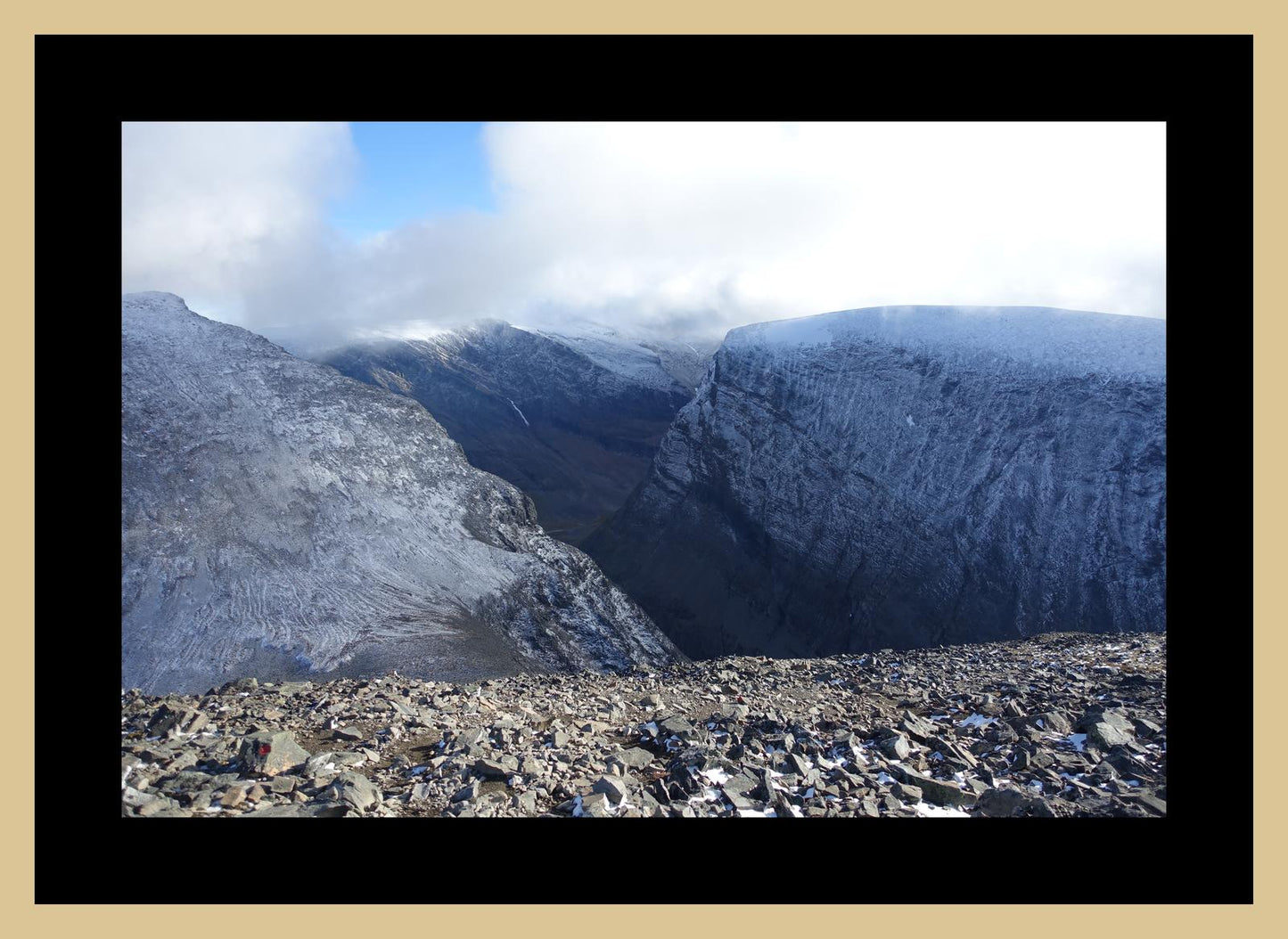 On the edge (Swedish Lappland, September 2016) Framed Art Print