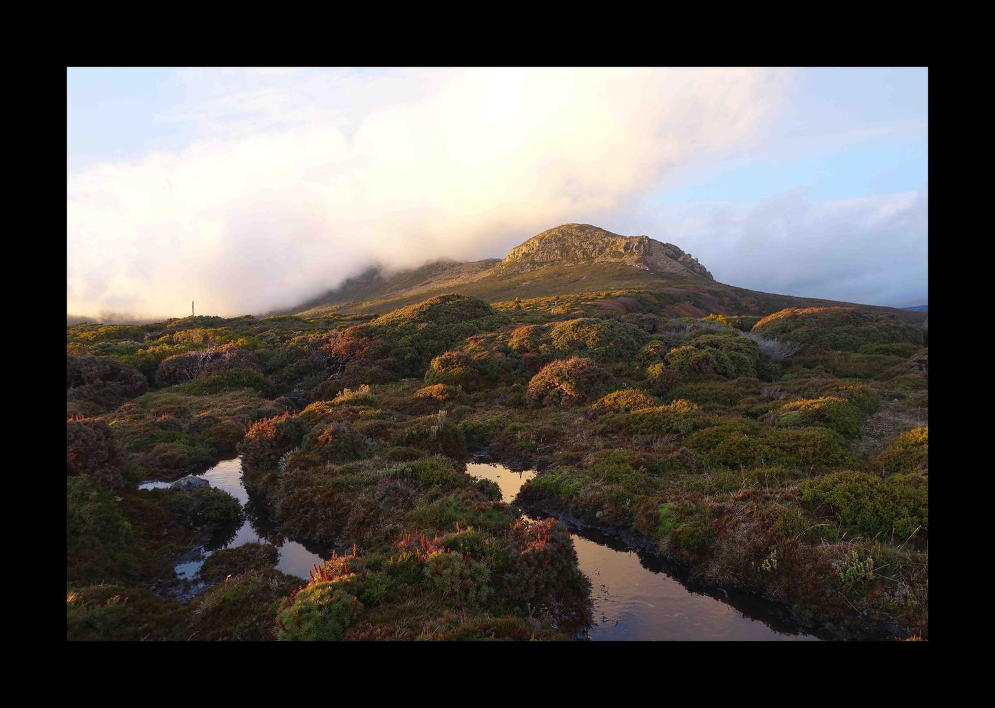 Cradle Mountain at dusk (May 2019) Framed Art Print