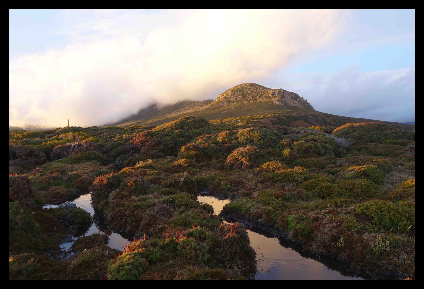 Cradle Mountain at dusk (May 2019) Framed Art Print